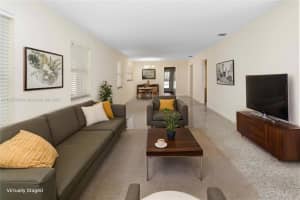 1643 Jefferson St, Hollywood