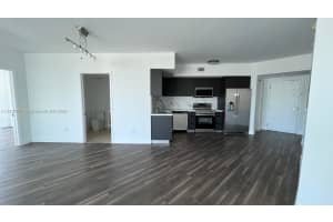 350 S Miami Ave 2401 Miami, FL 33130 - MLS#A11837791