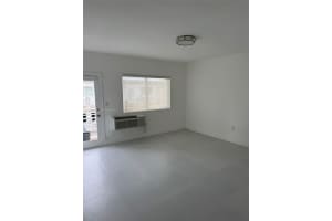 320 85th St 24, Miami Beach