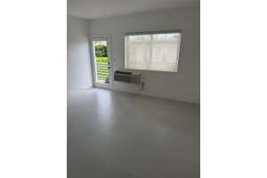 320 85th St APT 24, Miami Beach, FL 33141, - MLS#A11837834