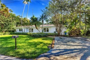 5990 SW 86th St, South Miami, FL 33143 - MLS#A11837858