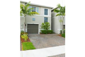 824 Se 18th St, Homestead