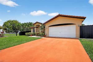 10202 SW 191st St, Cutler Bay, FL 33157, - MLS#A11837927