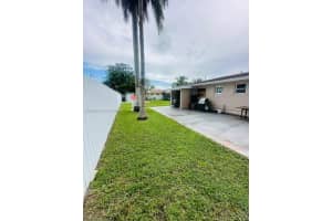 827 SW 3rd St, Florida City, FL 33034, - MLS#A11837955