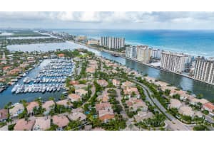 834 Spinnaker Dr E, Hollywood, FL 33019, Sold 08/21/25