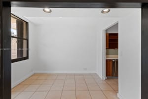161 Crandon Blvd APT 426, Key Biscayne, FL 33149, - MLS#A11837977
