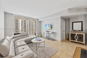 801 Brickell Key Blvd APT 2006, Miami, FL 33131, - MLS#A11837997