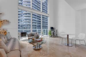 1050 Brickell Ave, Miami, FL 33131, Sold 08/29/25