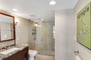 6801 Collins Ave #1207, Miami Beach, FL 33141, - MLS#A11838058