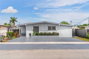 3331 SW 88th Ct, Miami, FL 33165, - MLS#A11838090