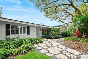 7830 Sw 51st Ave Miami, FL 33143 - MLS#A11838142