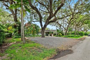7830 Sw 51st Ave Miami, FL 33143 - MLS#A11838142