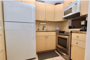 2851 Leonard Dr APT J507, Aventura, FL 33160, - MLS#A11838158