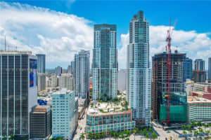 253 Ne 2nd St 213, Miami