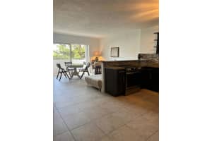 1200 14th St APT 3C, Miami Beach, FL 33139, Sold 08/21/25