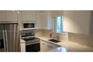 2125 NW 77th Way APT 201, Pembroke Pines, FL 33024, - MLS#A11838288