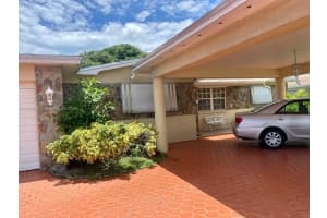 292 W 39th Pl Hialeah, FL 33012 - MLS#A11838298