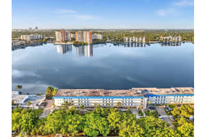 1170 NE 191st St #24, Miami, FL 33179, - MLS#A11838306