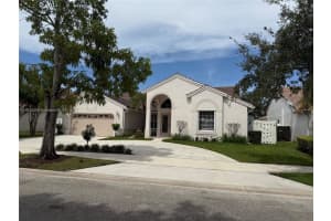794 Lake Blvd, Weston