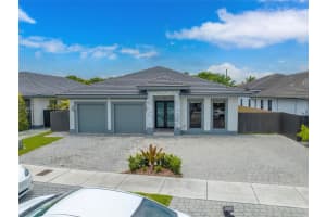 14832 Sw 39th Ter, Miami