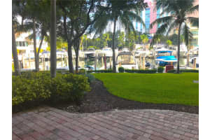 3340 Ne 190th St 109, Aventura