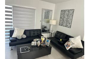 17580 NW 67th Pl, Hialeah, FL 33015, Sold 08/08/25