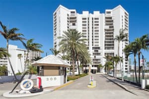 300 Three Islands Blvd 308, Hallandale Beach