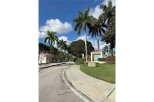 762 NW 208th Terrace, Pembroke Pines, FL 33029, - MLS#A11838427