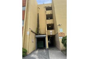 3610 Nw 21st St 413 Lauderdale Lakes, FL 33311 - MLS#A11838474