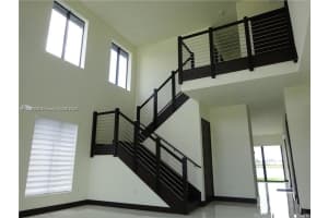 8853 Nw 155th Ter 8853 Miami Lakes, FL 33018 - Off Market