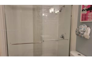 200 NE 12th Ave APT 7B, Hallandale Beach, FL 33009, - MLS#A11838507