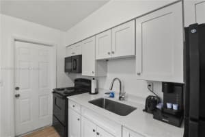 717 SW 13th Ave #1, Fort Lauderdale, FL 33312, - MLS#A11838509