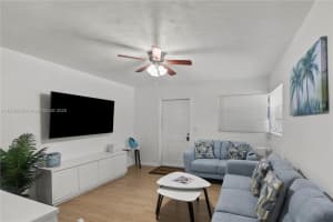 717 SW 13th Ave #1, Fort Lauderdale, FL 33312, - MLS#A11838509