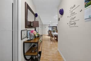 1600 Granfern Ave, West Palm Beach, FL 33415, - MLS#A11838566