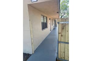 717 Nw 5th Ave 1-2 Pompano Beach, FL 33060 - MLS#A11838570