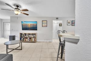 12510 Vista Isles Dr APT 1216, Plantation, FL 33325, - MLS#A11838600