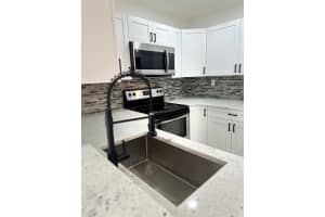 MLS# A11838613, Pembroke Pines, Florida 33025