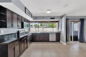 1730 N 55th Ave, Hollywood, FL 33021, - MLS#A11838632