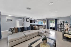 1730 N 55th Ave, Hollywood, FL 33021, - MLS#A11838632