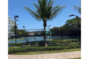 901 Hillcrest Dr APT 405, Hollywood, FL 33021, - MLS#A11838639
