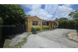 22 NW 31st Ave, Miami, FL 33125, - MLS#A11838744