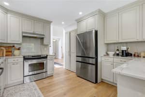 1503 NW 178th Ln, Pembroke Pines, FL 33029 - MLS#A11838811