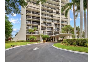 2000 Presidential Way 901 West Palm Beach, FL 33401 - MLS#A11838818