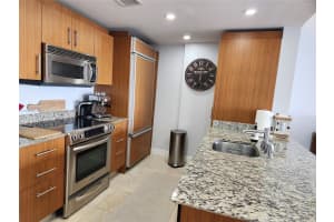 10275 Collins Ave APT 824, Bal Harbour, FL 33154, - MLS#A11838839