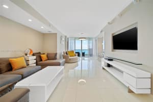 17875 Collins Ave #4205, Sunny Isles Beach, FL 33160, - MLS#A11838913