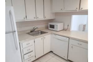 500 Executive Center Dr APT 4N, West Palm Beach, FL 33401, - MLS#A11838934