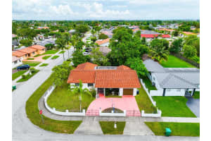 3005 Sw 108th Ct Miami, FL 33165 - MLS#A11838943