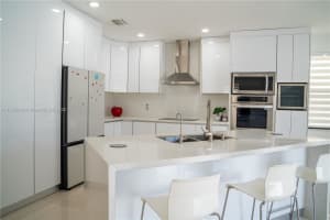 MLS# A11838988, Hialeah, Florida 33018