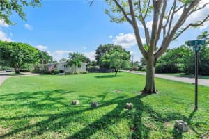 14701 NE 2nd Ct, Miami, FL 33161, Sold 09/02/25