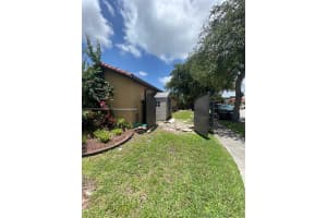 15156 Nw 90th Ct, Miami Lakes